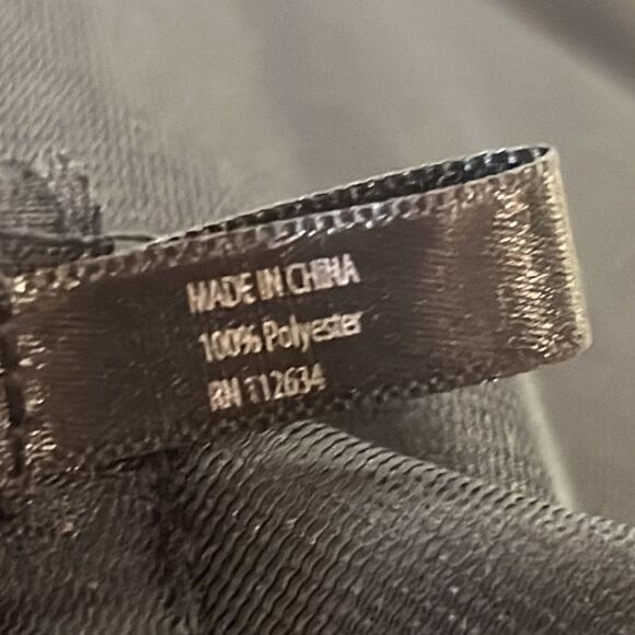 Veeca Black Sheer Crinkle Skirt Dress with Cap Sleeves - Size Small - Picture 13 of 14